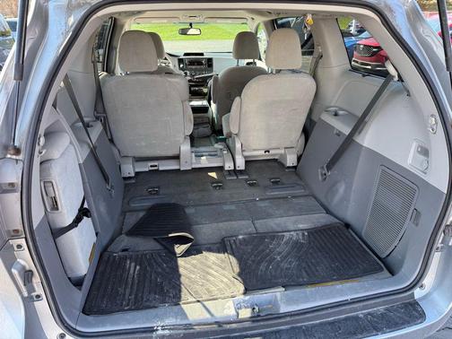 2014 Toyota Sienna LE