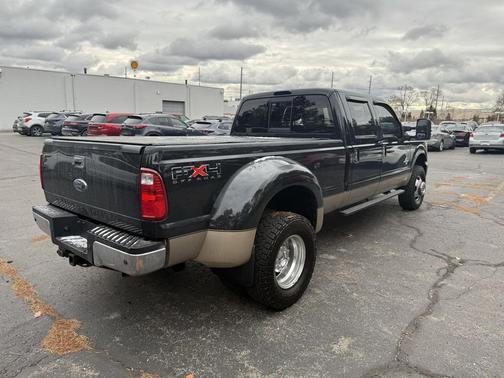 2011 Ford F-350 Lariat