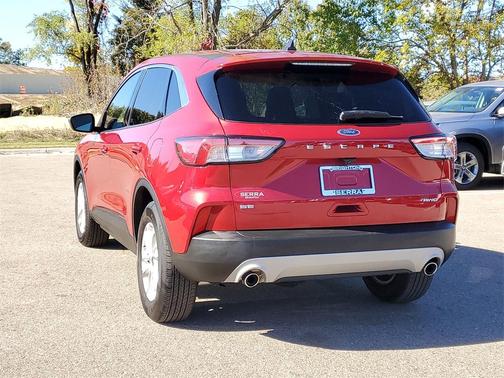 2021 Ford Escape SE
