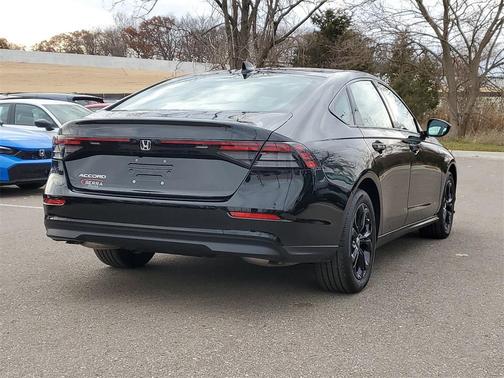 2025 Honda Accord Sport SE 1.5T