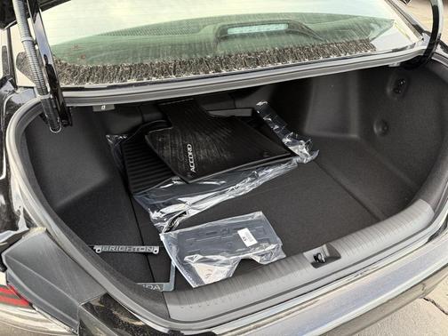 2025 Honda Accord Sport SE 1.5T