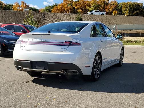 2019 Lincoln MKZ Hybrid Reserve