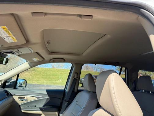 Platinum White Pearl 2021 Honda Pilot AWD EX-L