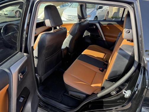 2016 Toyota RAV4 Limited