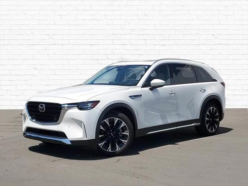 2024 Mazda CX-90 PHEV Premium