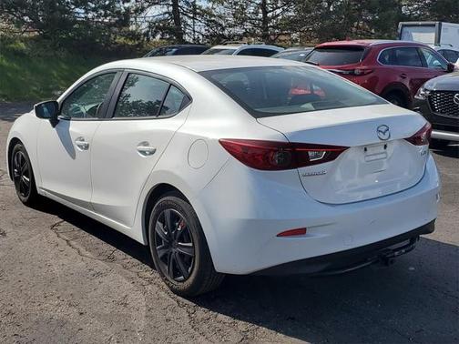 2015 Mazda Mazda3 i Sport