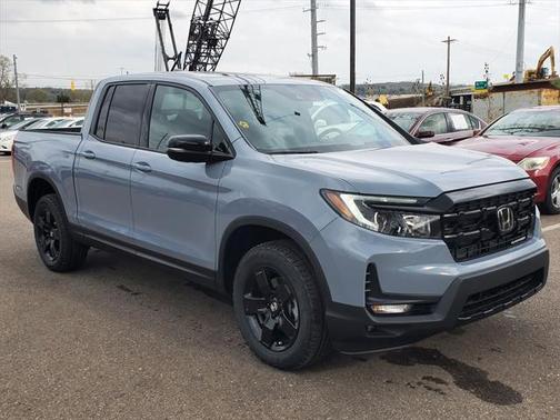 2025 Honda Ridgeline Black