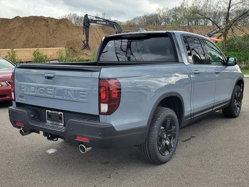 2025 Honda Ridgeline Black