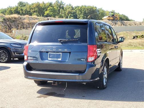 2013 Dodge Grand Caravan R/T