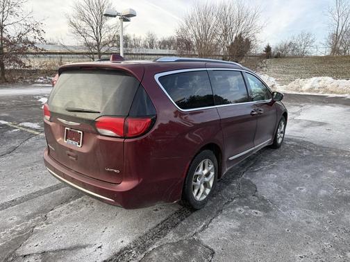 2018 Chrysler Pacifica Limited