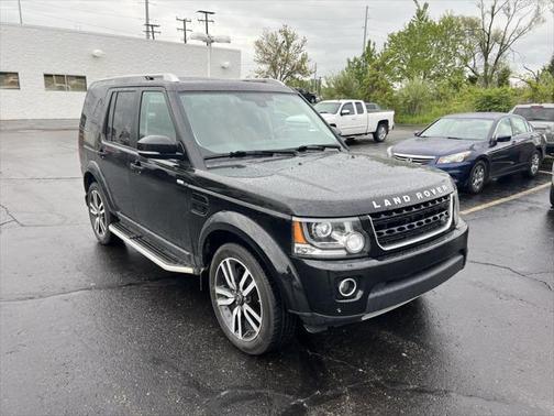 2016 Land Rover LR4 Base
