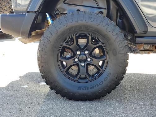 2020 Jeep Wrangler Unlimited Willys 4X4