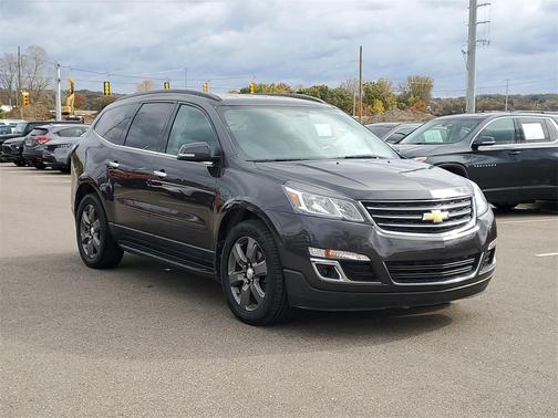 2017 Chevrolet Traverse 2LT