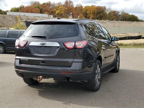 2017 Chevrolet Traverse 2LT