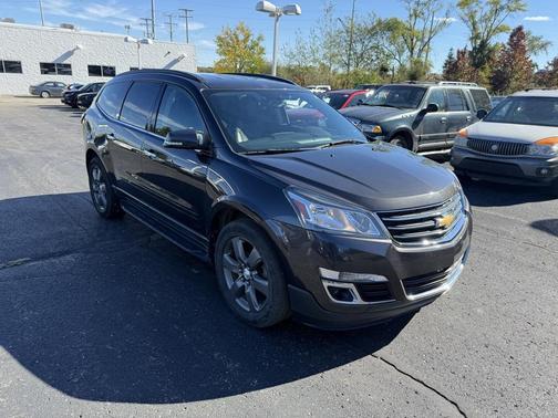 2017 Chevrolet Traverse 2LT