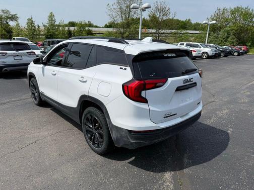 Summit White 2021 GMC Terrain SLE