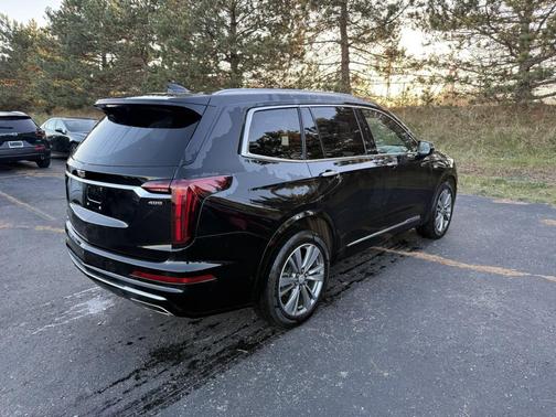 2021 Cadillac XT6 Premium Luxury AWD