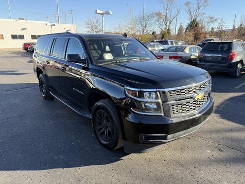2017 Chevrolet Suburban LT