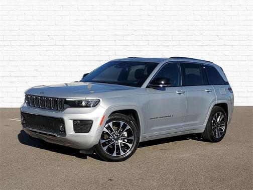 2022 Jeep Grand Cherokee Overland