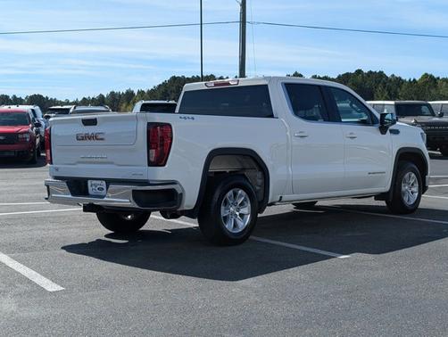 2024 GMC Sierra 1500 SLE