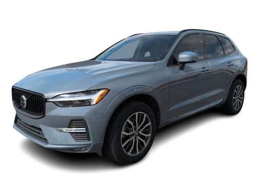2022 Volvo XC60 B5 MOMENTUM
