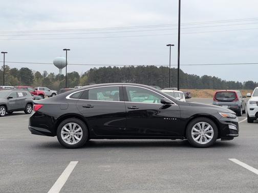 2023 Chevrolet Malibu LT W/1LT