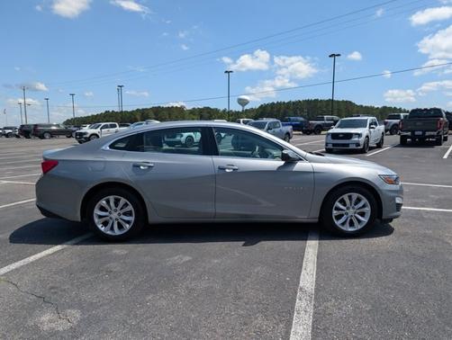 Sterling Gray Metallic 2023 Chevrolet Malibu LT W/1LT