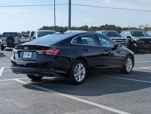 2022 Chevrolet Malibu LT W/1LT