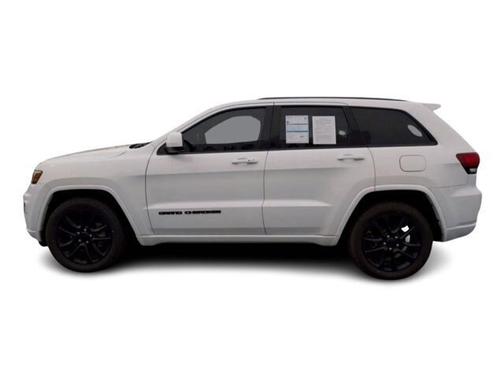 2020 Jeep Grand Cherokee LAREDO