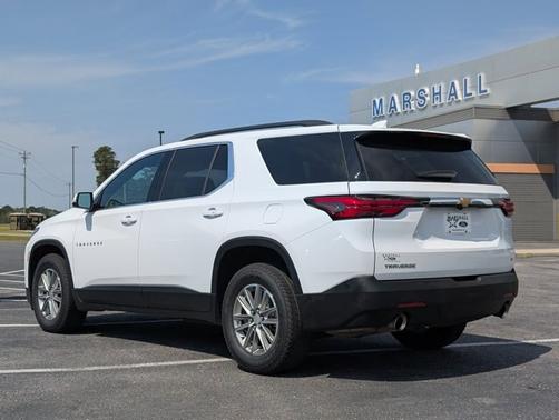 Summit White 2023 Chevrolet Traverse LT LEATHER