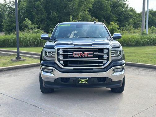 Onyx Black 2017 GMC Sierra 1500 SLT