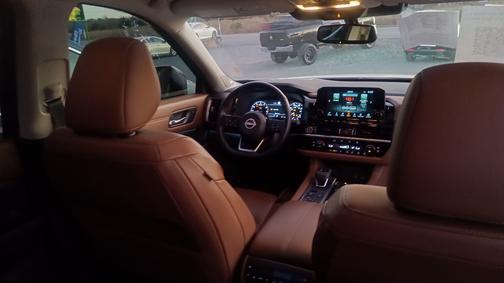 2022 Nissan Pathfinder Platinum