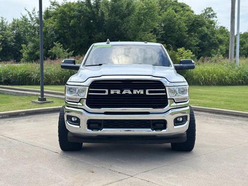Bright White Clearcoat 2021 RAM 2500 Big Horn Crew Cab 4x4 6'4' Box