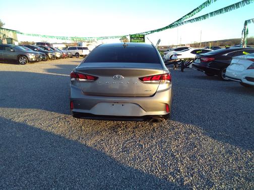 2018 Hyundai SONATA Limited