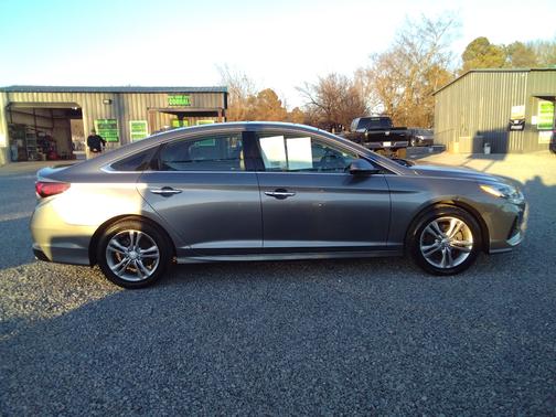 2018 Hyundai SONATA Limited