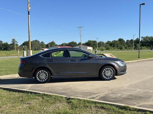 Granite Crystal Metallic Clearcoat 2015 Chrysler 200 LX