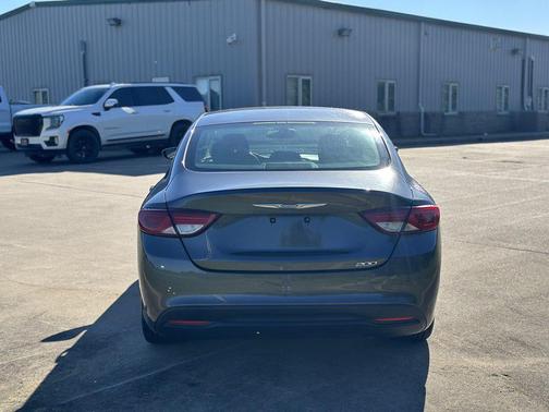 Granite Crystal Metallic Clearcoat 2015 Chrysler 200 LX