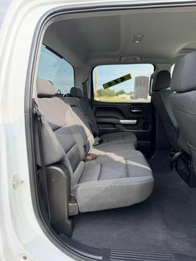 WHITE 2018 Chevrolet Silverado 1500 1LT