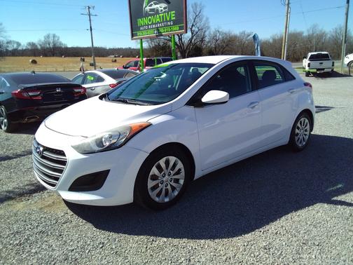 2016 Hyundai Elantra GT Base