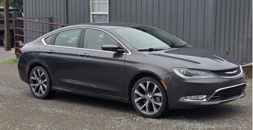 Granite Crystal Metallic Clearcoat 2016 Chrysler 200 C