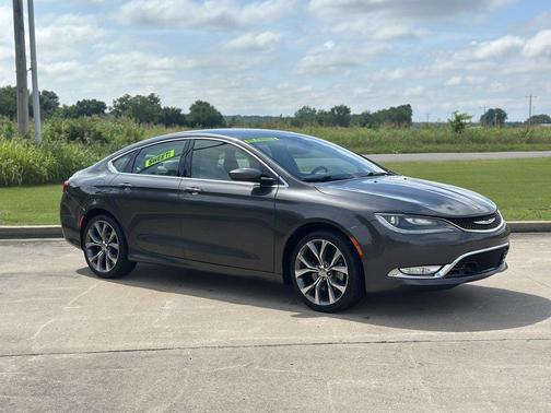 Granite Crystal Metallic Clearcoat 2016 Chrysler 200 C