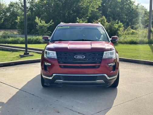 RED 2019 Ford Explorer Limited