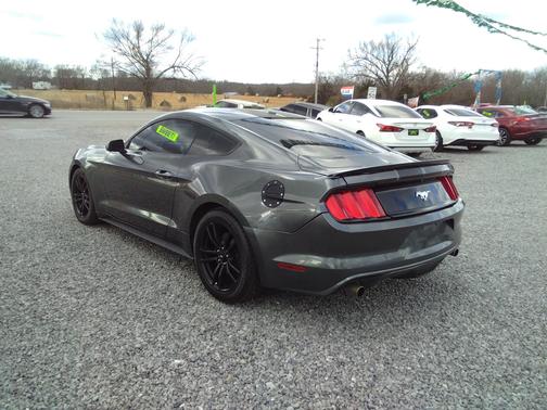2016 Ford Mustang EcoBoost Premium