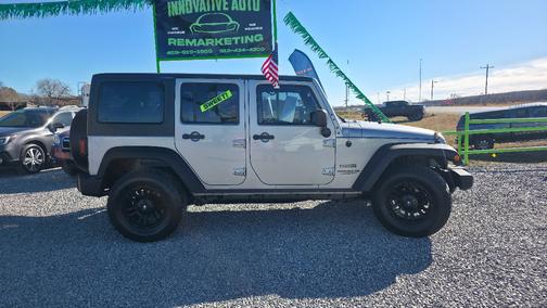 2014 Jeep Wrangler Unlimited Sport RHD