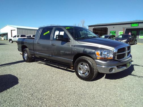 2006 Dodge Ram 2500 SLT Mega Cab