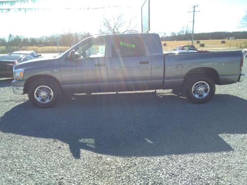 2006 Dodge Ram 2500 SLT Mega Cab