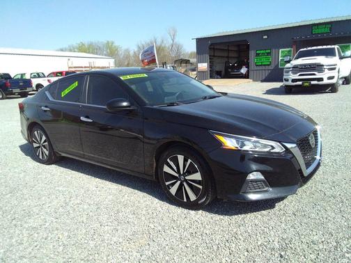 2021 Nissan Altima 2.5 SV