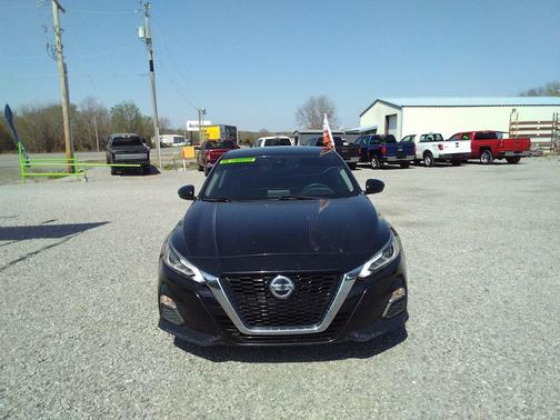 2021 Nissan Altima 2.5 SV