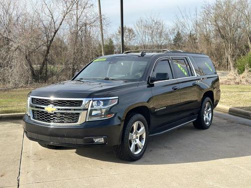 2016 Chevrolet Suburban LT