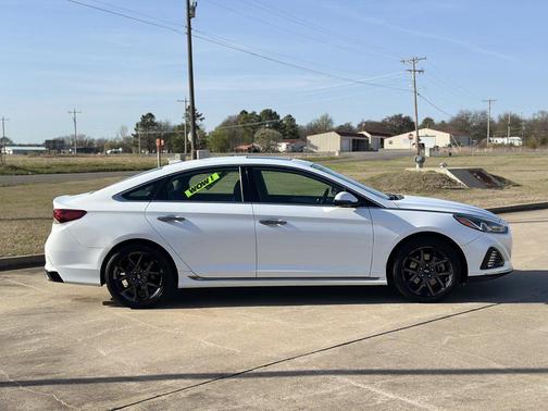 Quartz White Pearl 2018 Hyundai SONATA Sport 2.0T